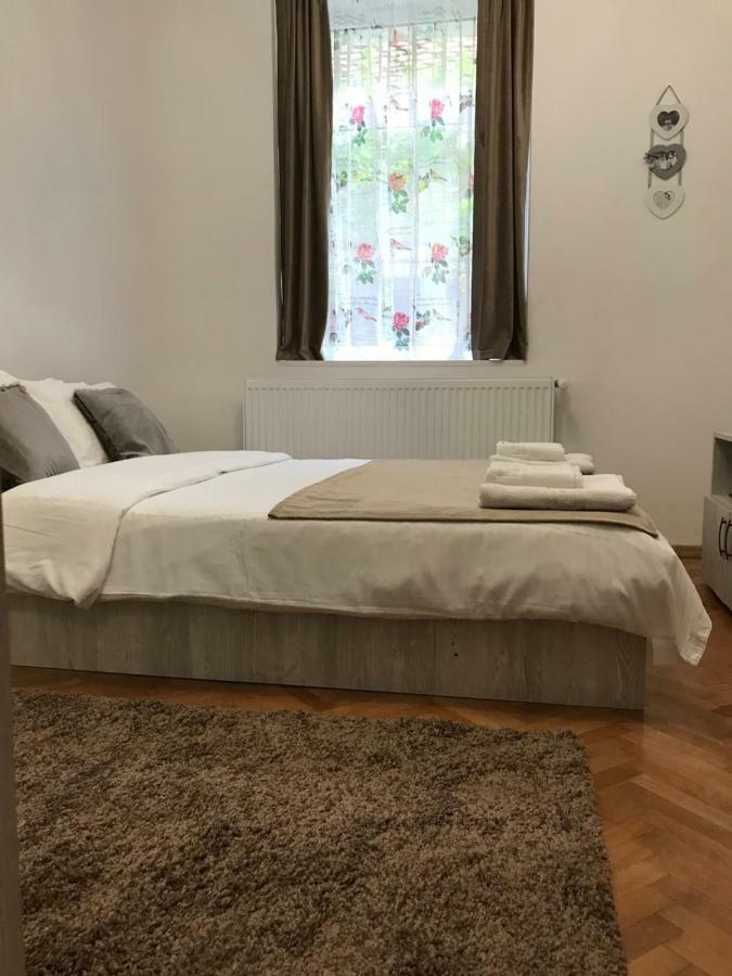 36 * Braşov
